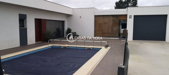 3 bedrooms House in Palmela, Portugal No. 141392 2