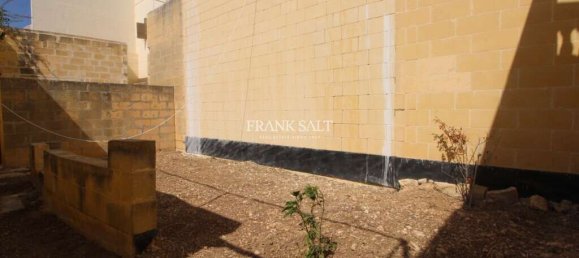 3 غرف نوم منزل في Zebbug, Malta رقم 5930 14