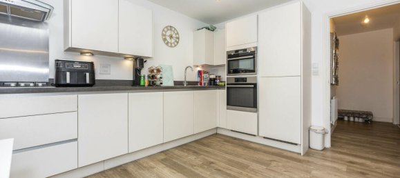 2 bedrooms Apartment in Swanscombe, United Kingdom No. 10870 11