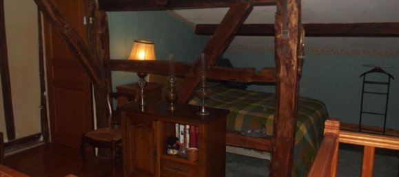 3 chambres Maison à Précy-Saint-Martin, France No. 70131 10