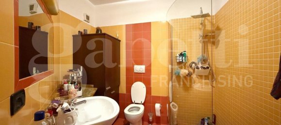 Apartamento de 5 divisões em Grugliasco, Italy N.º 5607 41