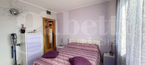 Apartamento de 5 divisões em Grugliasco, Italy N.º 5607 37