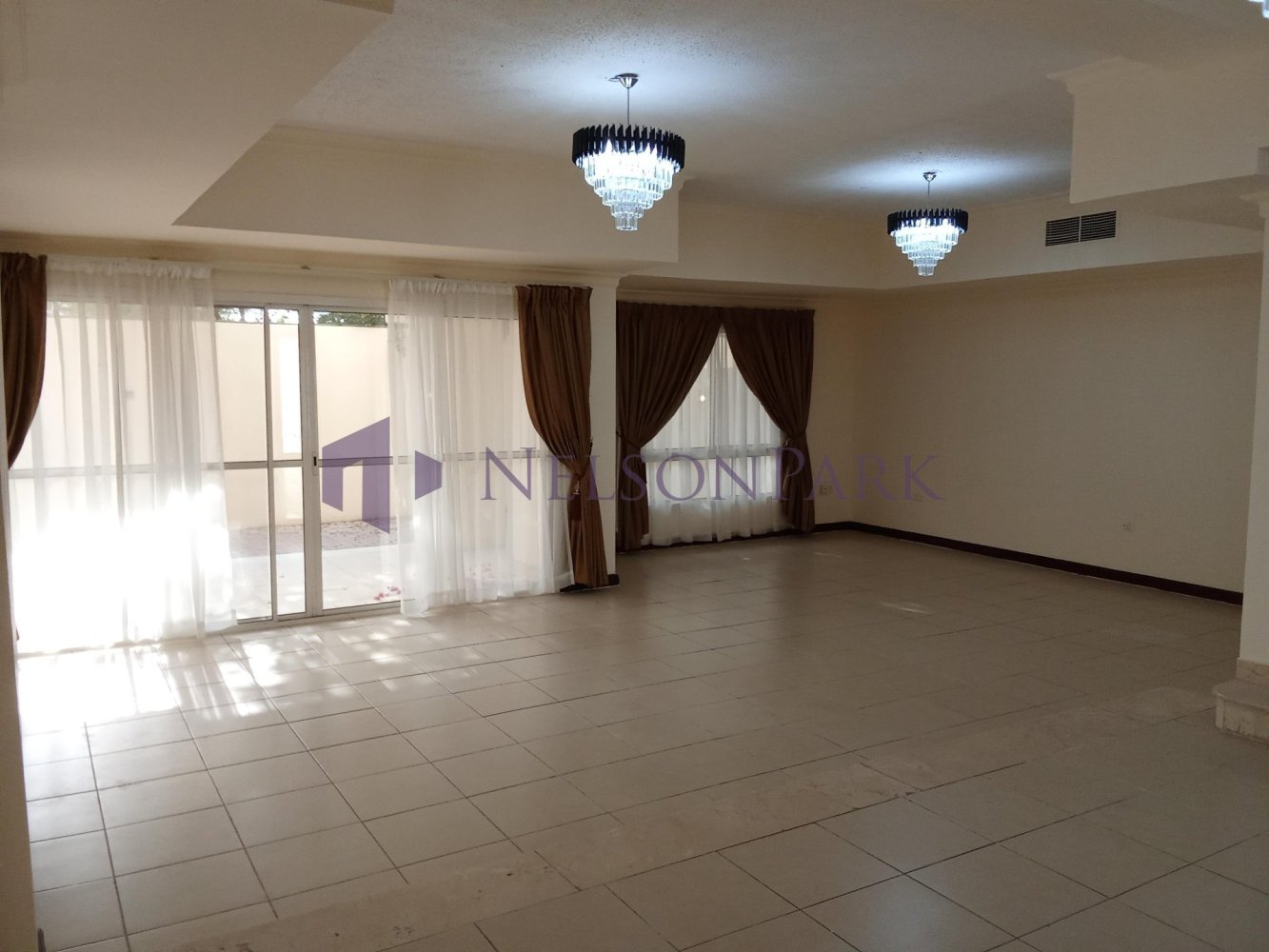 Villa T4 em Doha, Qatar N.º 1156