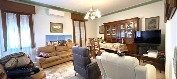 5غرفة شقة في Sassuolo, Italy رقم 282414 2