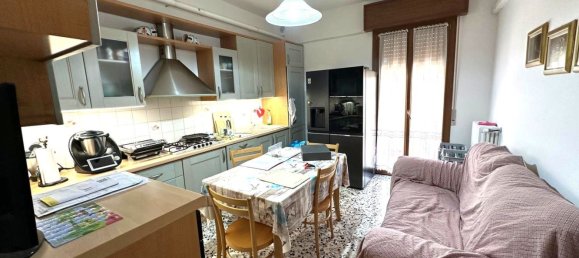 5غرفة شقة في Sassuolo, Italy رقم 282414 5