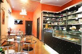 3 rooms Commercial property in Lucca, Italy No. 25699