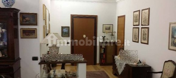 3 bedrooms Apartment in Rome, Italy No. 356978 10