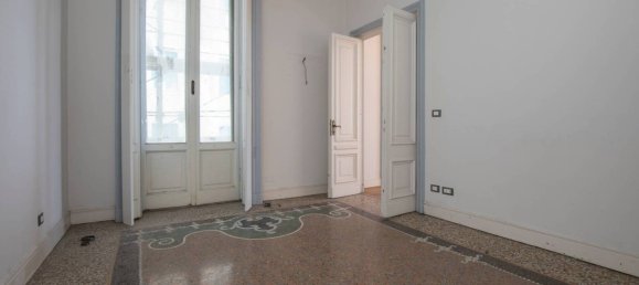 6 Schlafzimmer Wohnung in Genoa, Italy, Nr. 373225 14