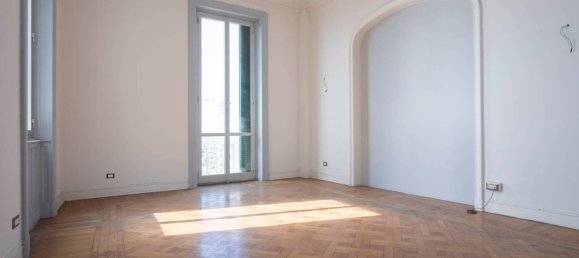 6 Schlafzimmer Wohnung in Genoa, Italy, Nr. 373225 12