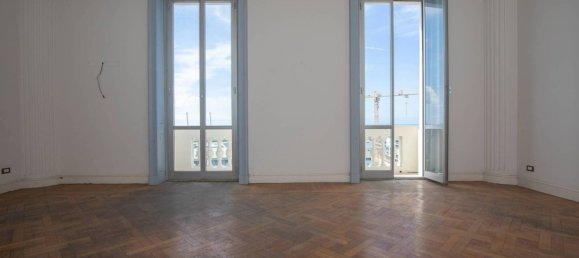 6 Schlafzimmer Wohnung in Genoa, Italy, Nr. 373225 4