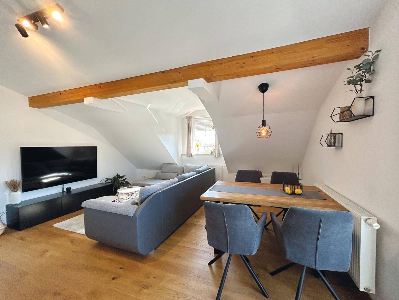 Apartamento de 1 dormitorio en Wals-Siezenheim, Austria No. 255548