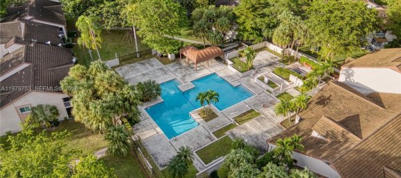 2 dormitorios propiedad comercial en venta en Miami, Miami-Dade, Florida, USA № 615287 5