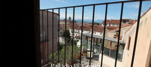 6 bedrooms Apartment in Vicenza, Italy No. 338504 34