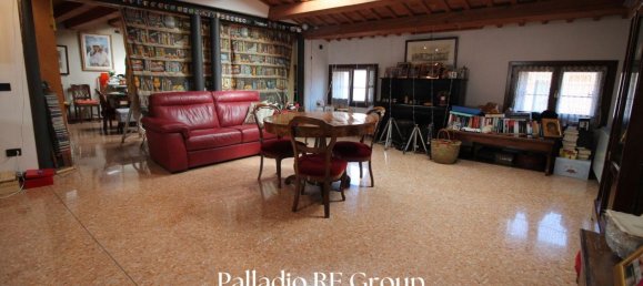 6 bedrooms Apartment in Vicenza, Italy No. 338504 9