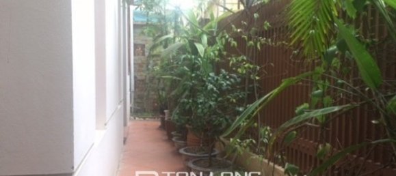 4 Schlafzimmer Haus in Tay Ho, Vietnam, Nr. 1822 4