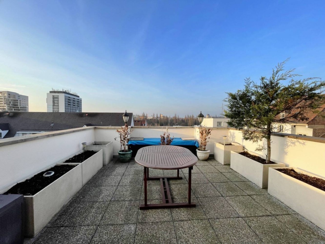 Квартира с 3 спальнями в Страсбург, Франция № 67813