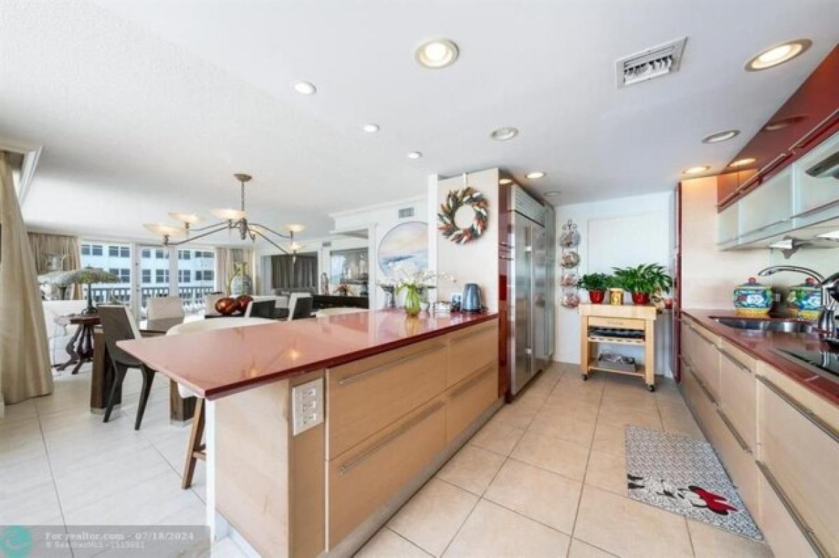 Дом с 3 спальнями в Форт-Лодердейл, США № 396013