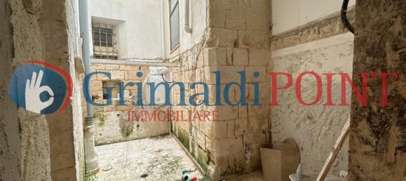 Apartamento de 4 divisões em Lecce, Italy N.º 57685 9