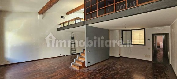 1 bedroom Apartment in Florence, Italy No. 337591 8