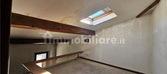 1 bedroom Apartment in Florence, Italy No. 337591 3