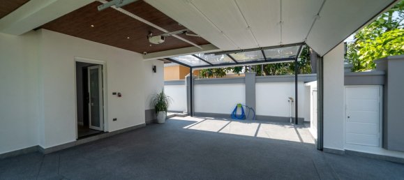 6 chambres house à vendre à Pattaya, Chonburi, Eastern Thailand, Thailand № 85485 5