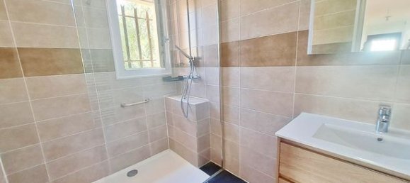 2 bedrooms Villa in Agde, France No. 279967 6