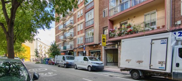 210m² Commercial property in Valladolid, Spain No. 28984 21