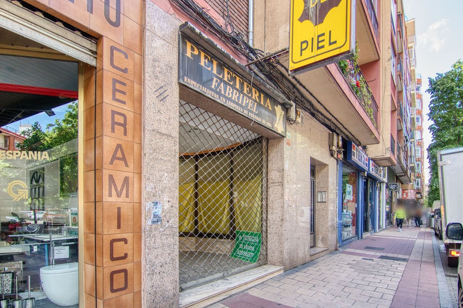 Коммерческая недвижимость 210м² в Вальядолид, Испания № 28984