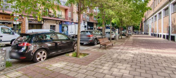 210m² Commercial property in Valladolid, Spain No. 28984 20