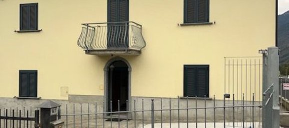 Дом с 3 комнатами в Бербенно ди Вальтеллина, Италия № 162590 2