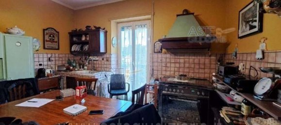 5-Zimmer Wohnung in Rome, Italy, Nr. 188465 7