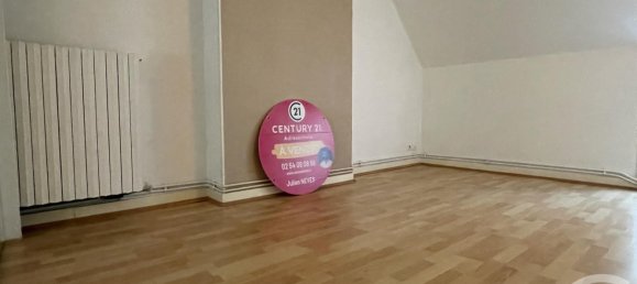 2 chambres Maison de ville à Châteauroux, France No. 267532 10