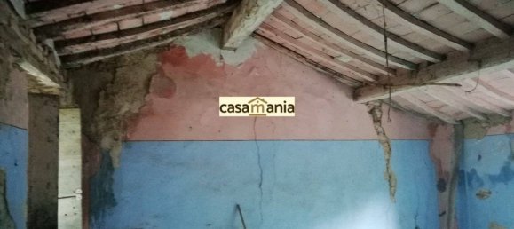 2 bedrooms House in Frontone, Italy No. 326279 8