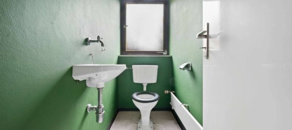 Дом с 6 комнатами в Кальв, Германия № 84732 15