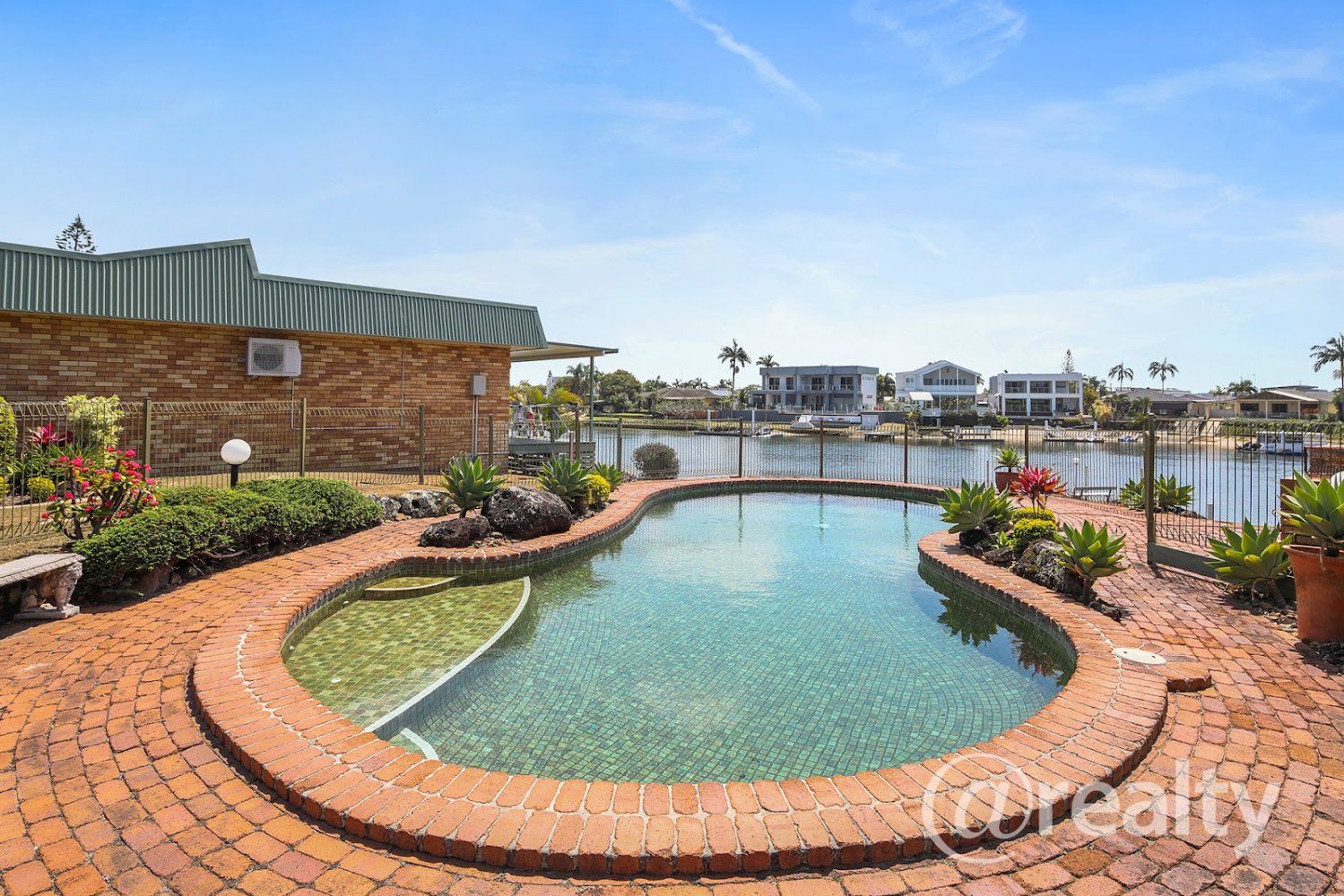 Adosado de 3 dormitorios en Broadbeach Waters, Australia No. 184