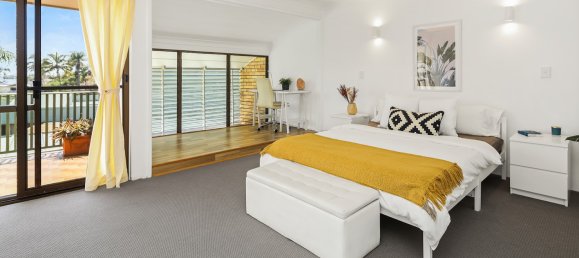 Adosado de 3 dormitorios en Broadbeach Waters, Australia No. 184 7