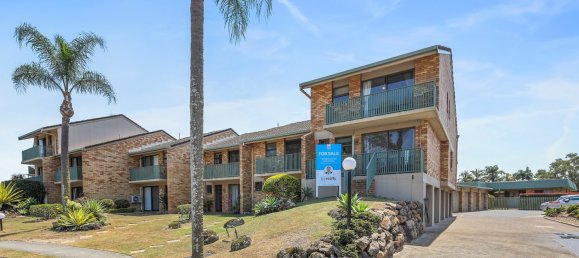 Adosado de 3 dormitorios en Broadbeach Waters, Australia No. 184 15