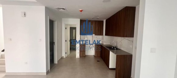 3 bedrooms Townhouse in Dubai Land, UAE No. 42487 3