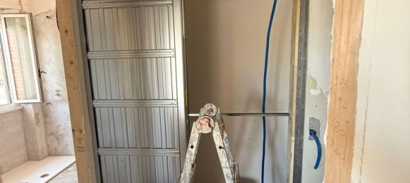 3 Schlafzimmer Wohnung in Rome, Italy, Nr. 372806 12