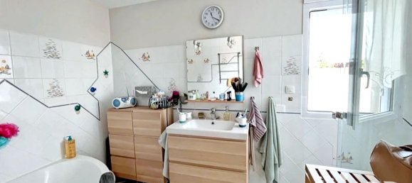 4 bedrooms House in La Plaine-sur-Mer, France No. 290665 12