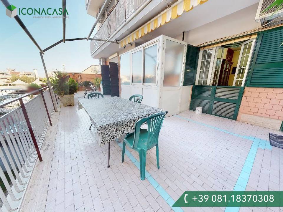 5 rooms Apartment in Arzano, Italy No. 18550