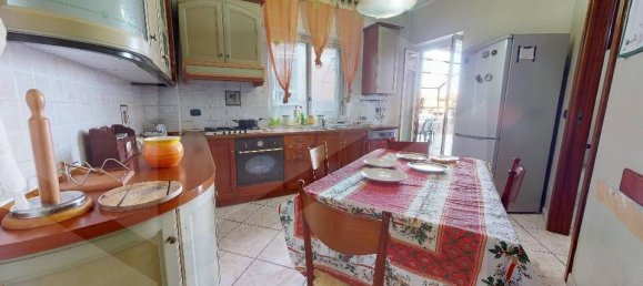 Квартира с 5 комнатами в Арцано, Италия № 18550 20