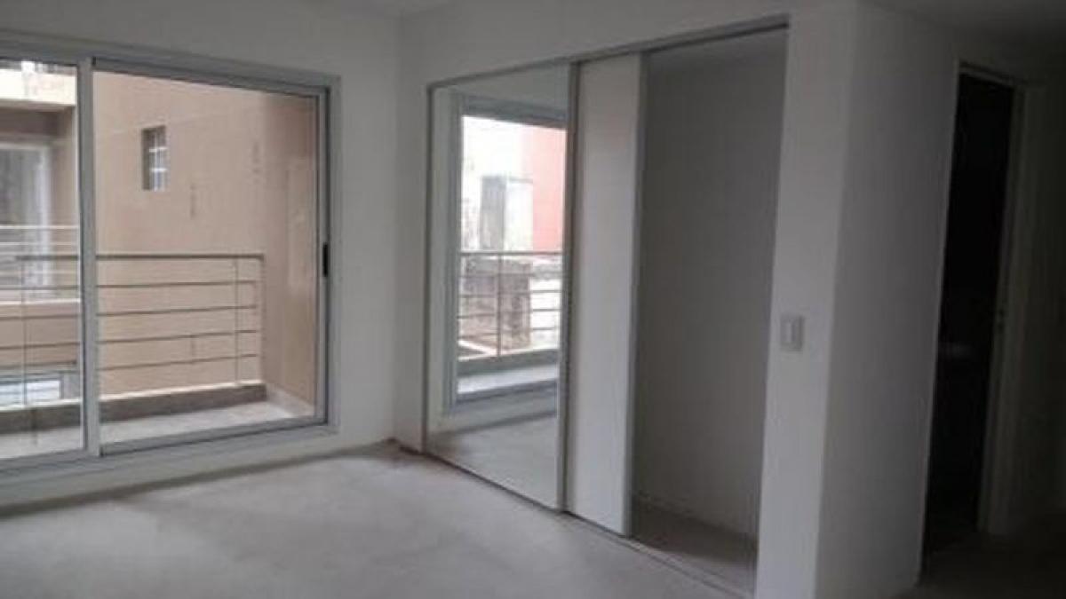 Studio in Buenos Aires, Argentina No. 73967