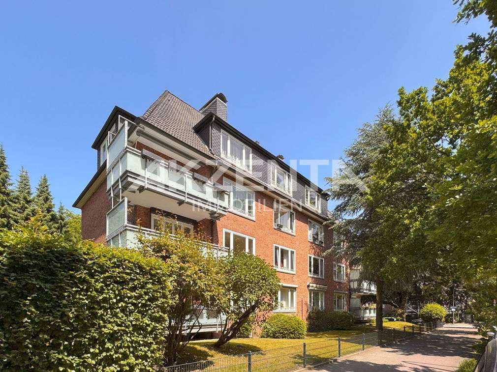 Квартира с 2 комнатами в Альтона, Германия № 229558