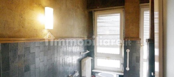 Ático de 3 dormitorios en Vercelli, Italy No. 252195 11