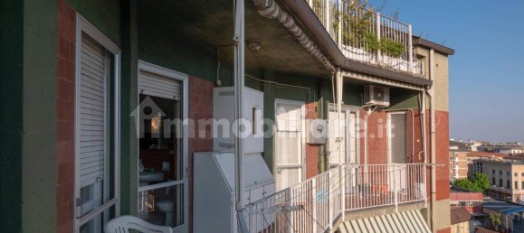 Ático de 3 dormitorios en Vercelli, Italy No. 252195 13