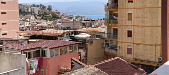 3 bedrooms Apartment in Messina, Italy No. 287168 25