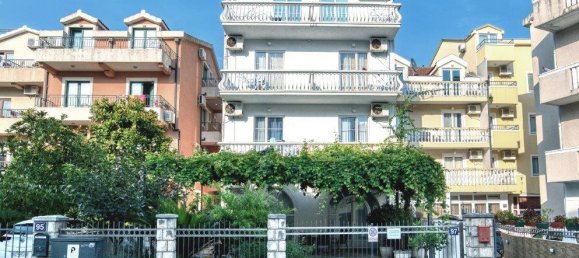 12 chambres Maison de ville à Budva, Montenegro No. 264 2