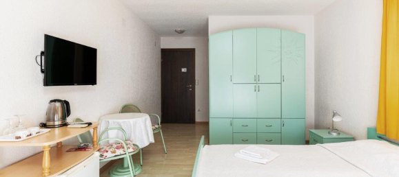 12 chambres Maison de ville à Budva, Montenegro No. 264 30