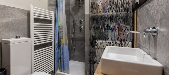 4 rooms Apartment in Bologna, Italy No. 166978 9